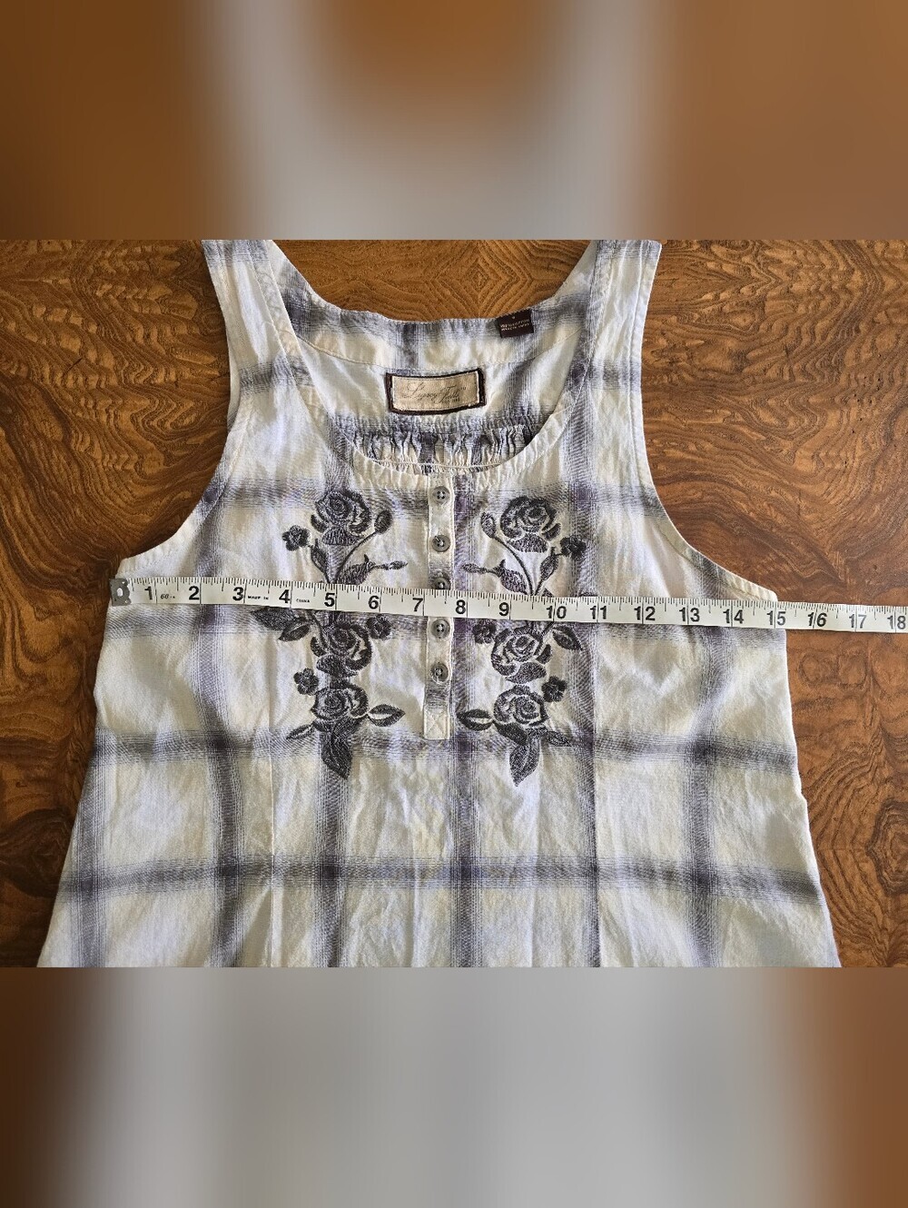Legacy Falls For Her Plaid Floral Embroidered Western Henley Tank Womens Small - Picture 6 of 6